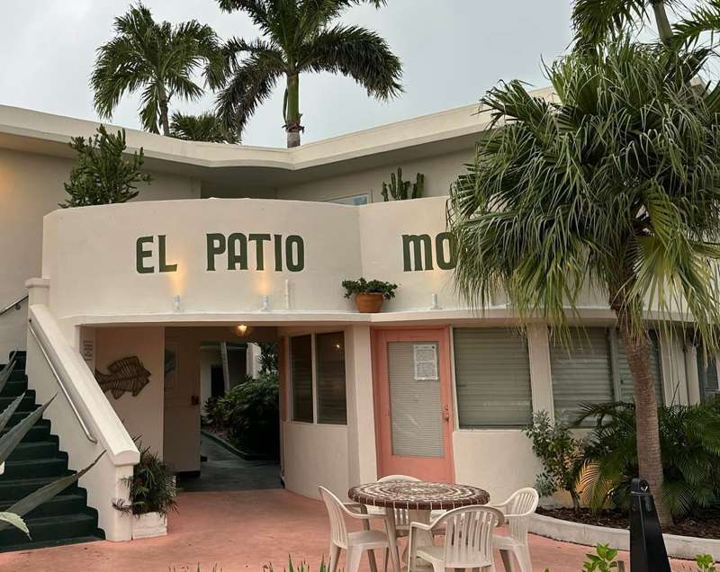 El Patio Motel